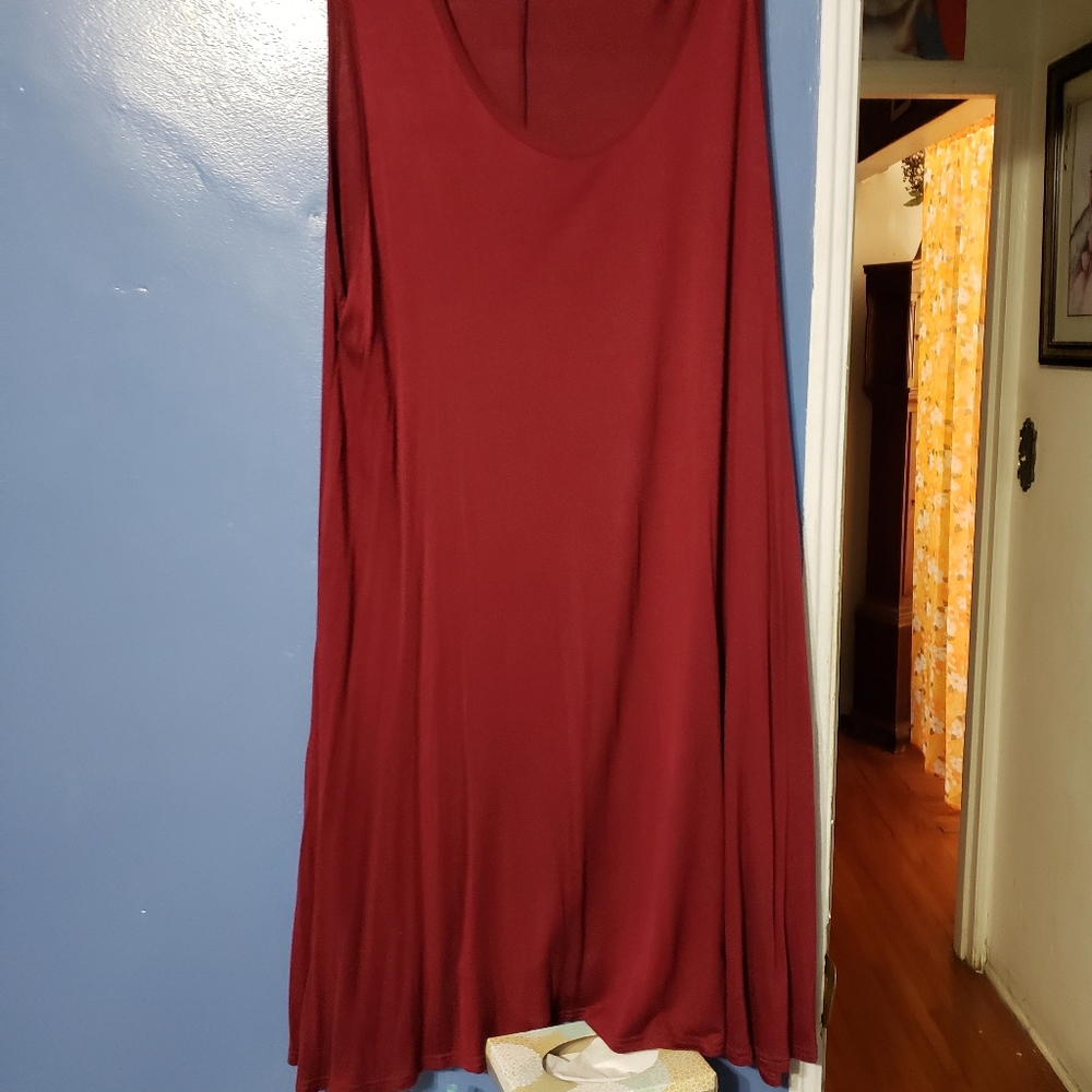 Dress - Picture 2 of 2